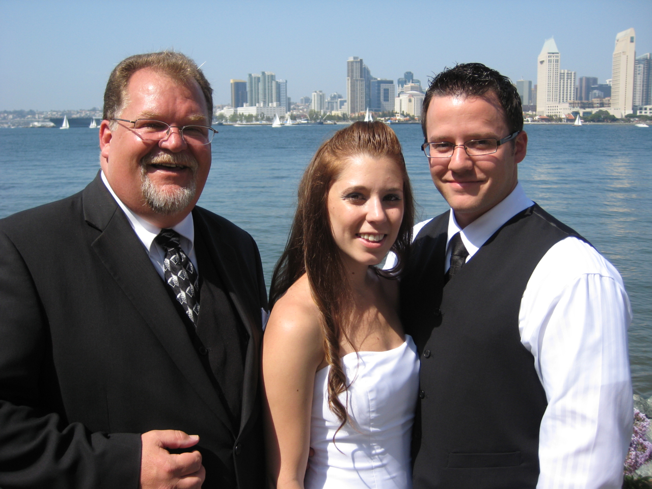 Elope to San Diego | Elope San Diego | www.elopetosandiego.com | (619) 66-ELOPE | (619) 663-5673